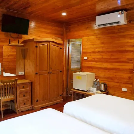 Basaya Beach Hotel & Resort Pattaya Exterior photo